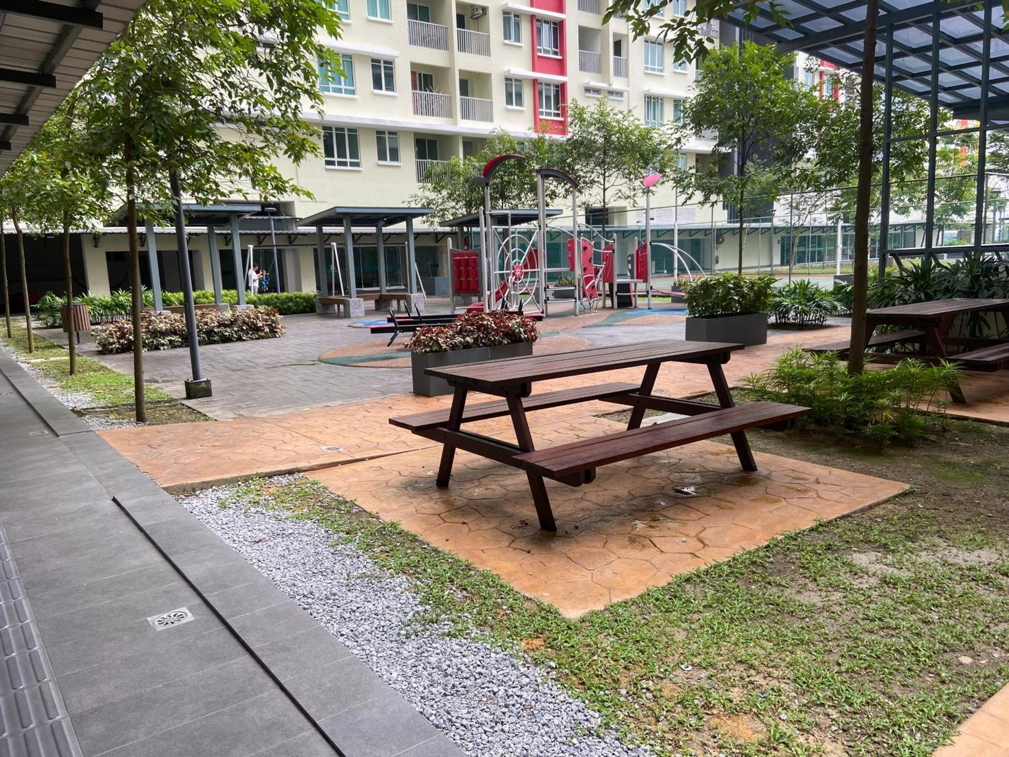 Suasana Damai Pj Apartment Sungai Buloh Exterior photo